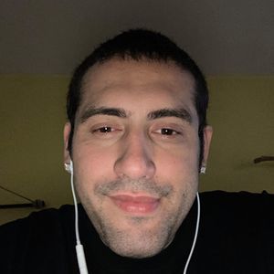 Meet your Posher, Jonathan